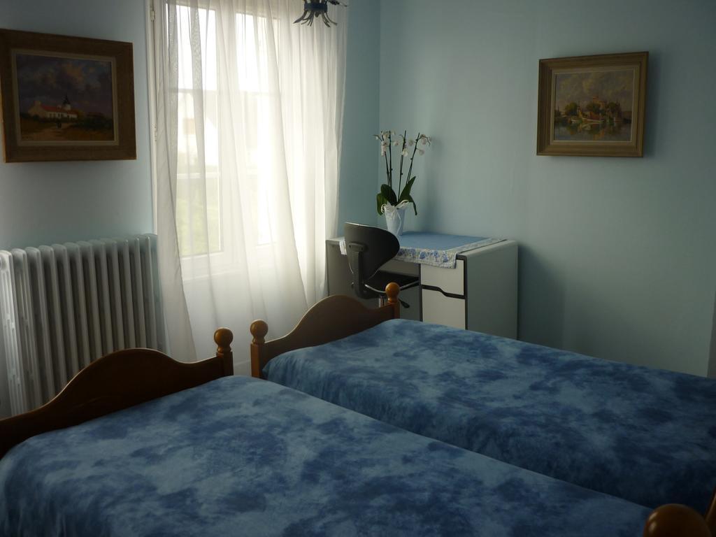 Chambres D'Hotes Le Jardin D'Alice Le Tilleul Room photo